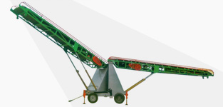 Belt conveyor with double wings